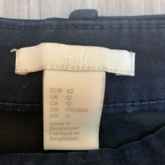 H&M dark blue pants (US 12) - Picture 3 of 4